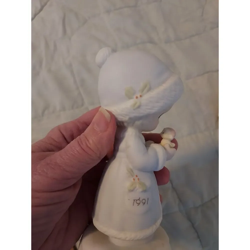 Precious Moments Figurine - May your Christmas By Merry 1991 EUC (# on coat)
